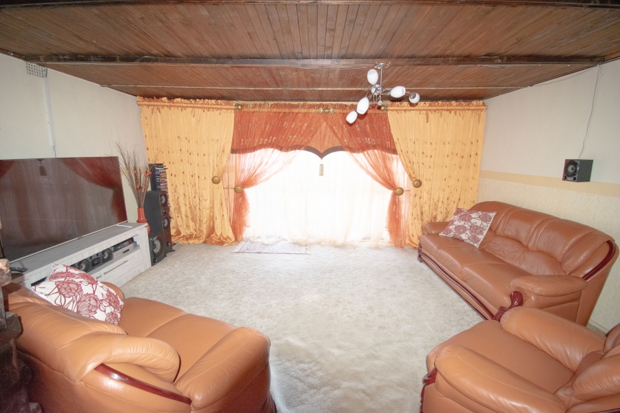 To Let 3 Bedroom Property for Rent in Doorn Free State